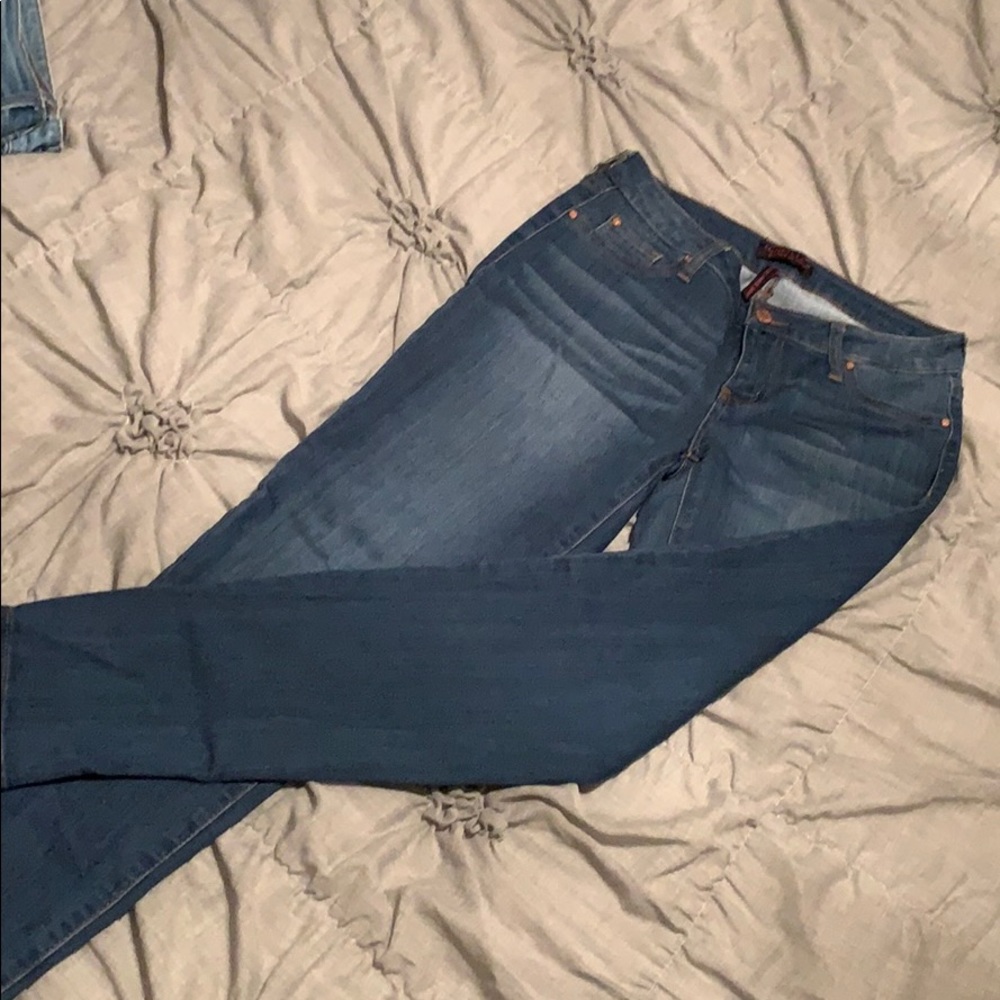 Blue jeggings